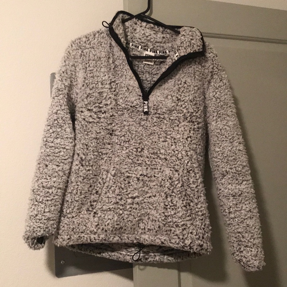 VS PINK Sherpa pullover